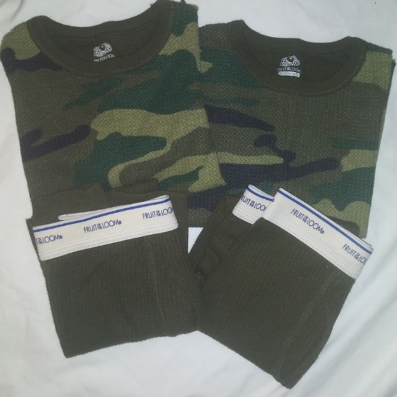 Fruit of the Loom Other - LOT OF 2 MATCHING THERMAL SETS - CAMO - XS (4/5)